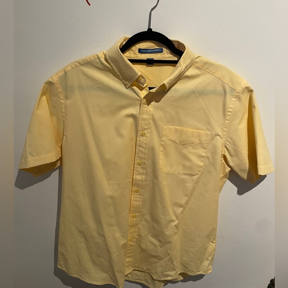 Perfect condition Port Authority causal short yellow sleeve button down